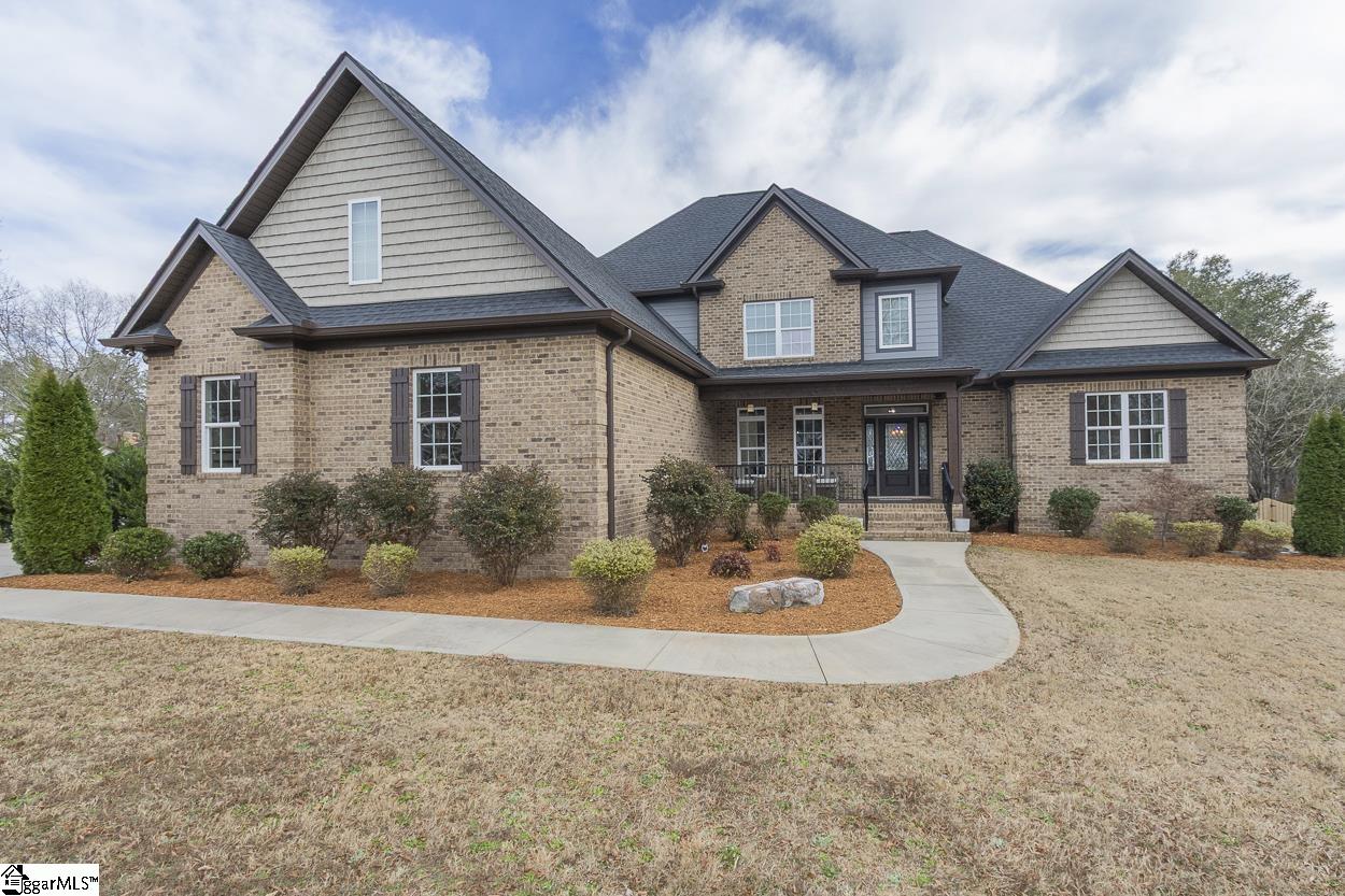 Cobbs Glen, Anderson community