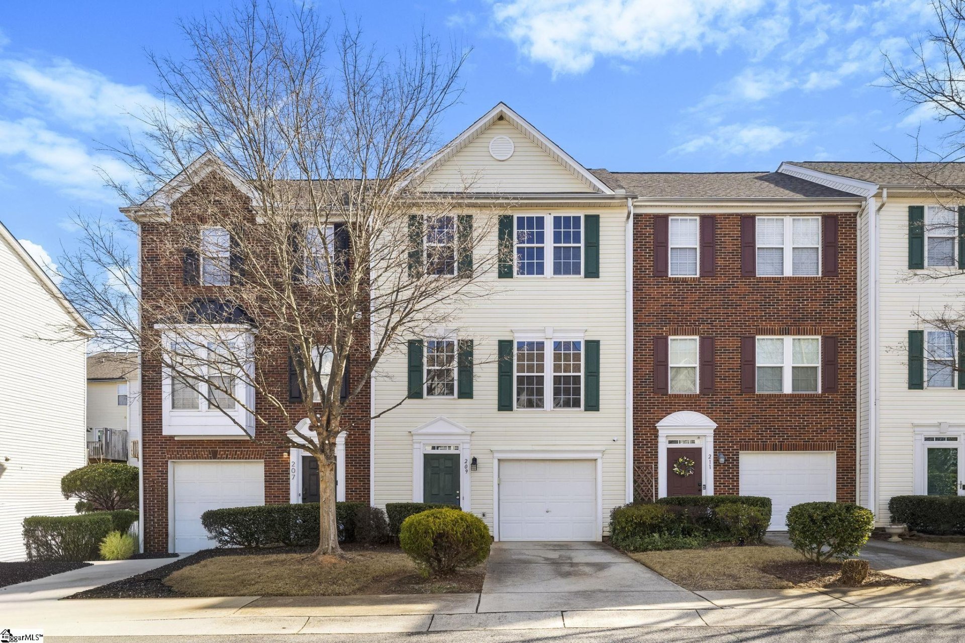 209 Summerston Place