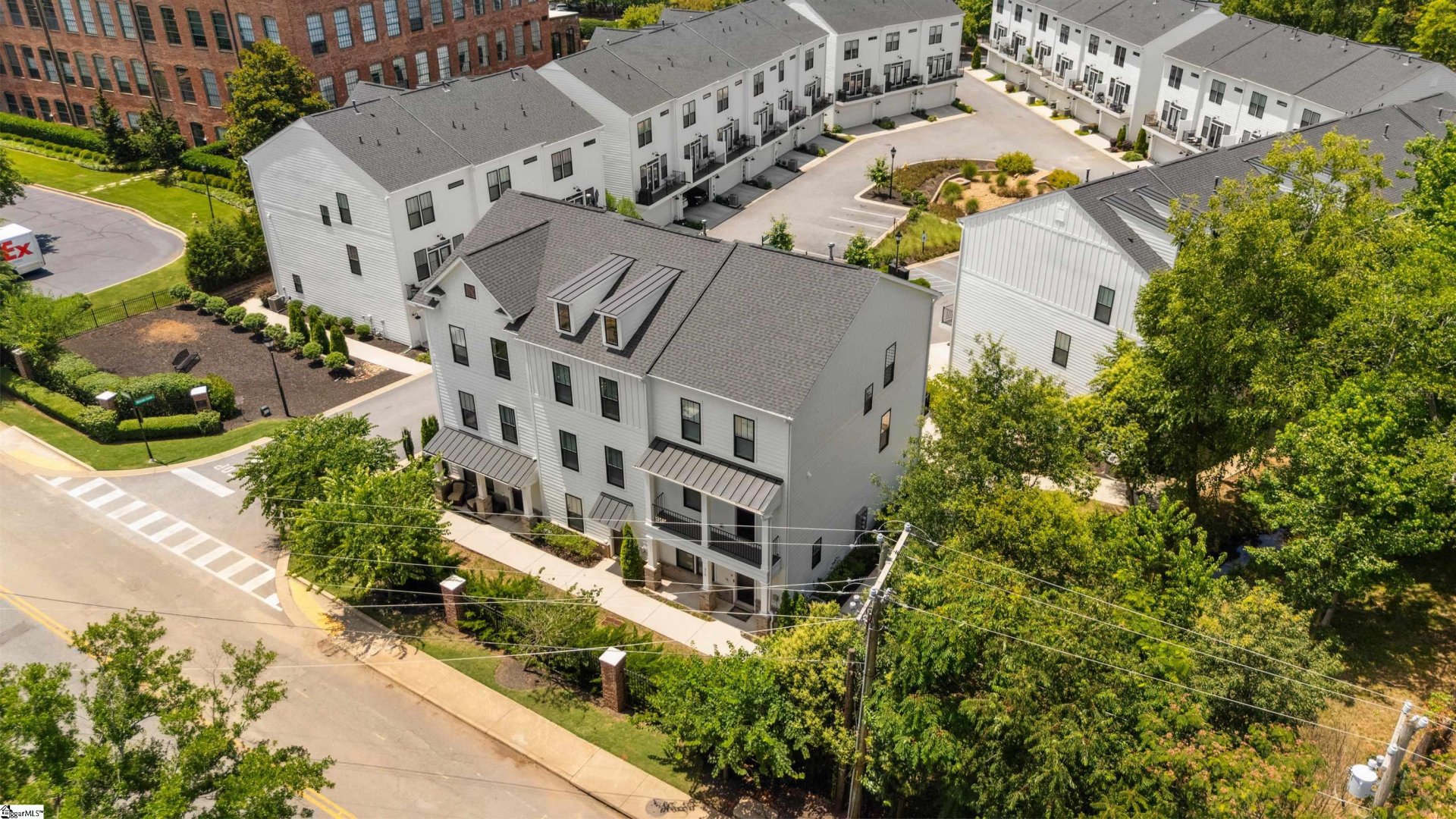 Mills Mill Reserve, Greenville community