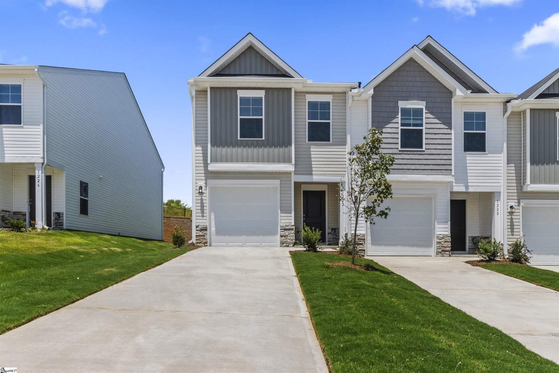 1281 Forestbrook Lane