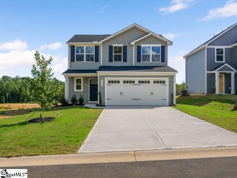 Everly Two Story, Spartanburg community