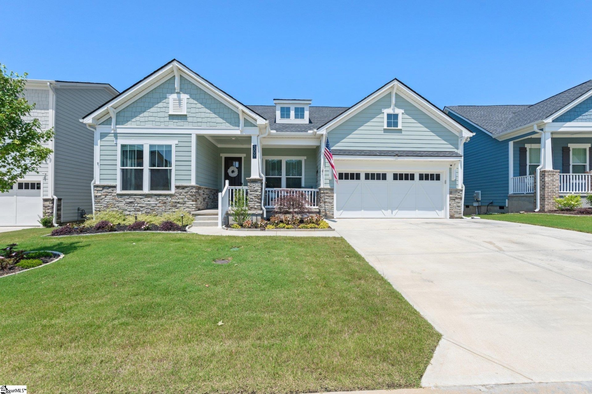 Parklynn Hills, Fountain Inn community