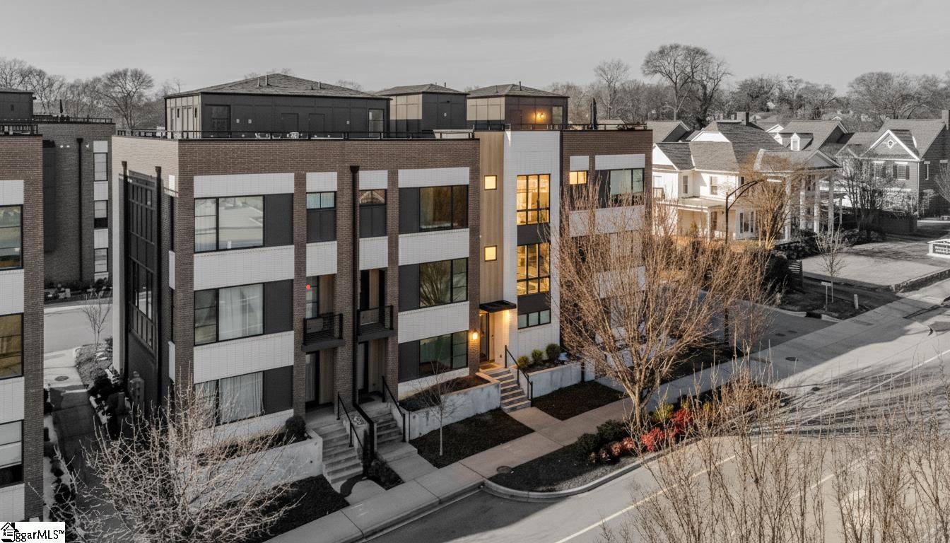 NOMA City Terrace, Greenville community