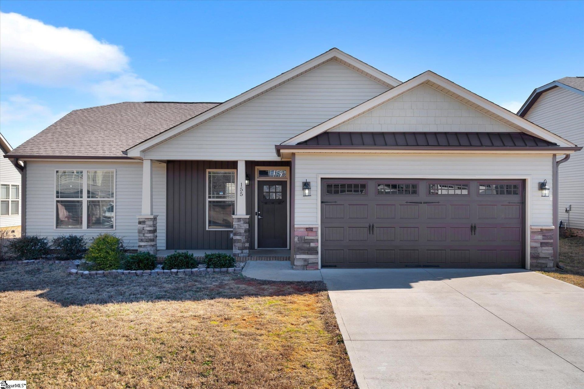 Sullivan Hills, Anderson community