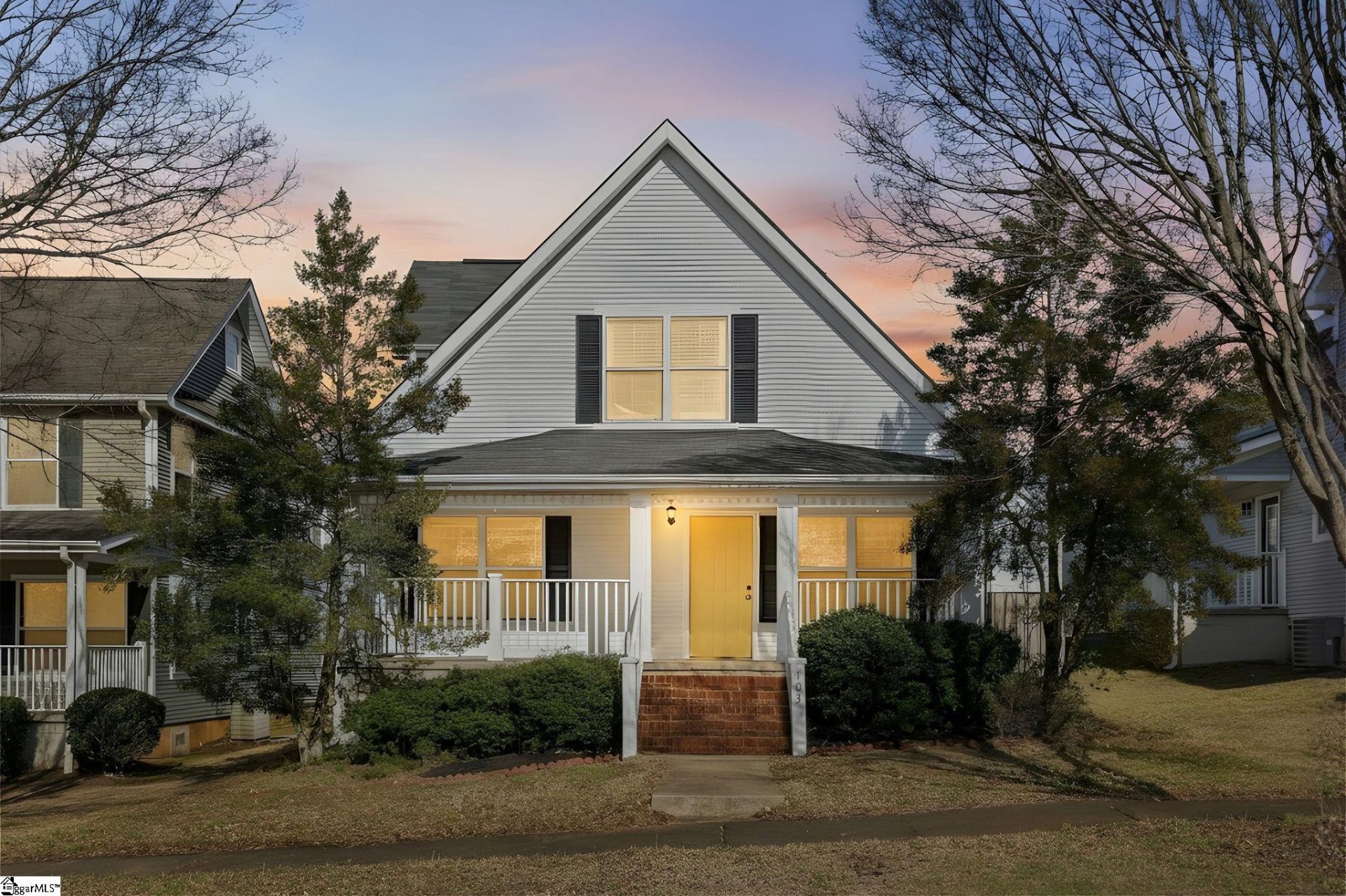 Arcadia Hills, Greenville community