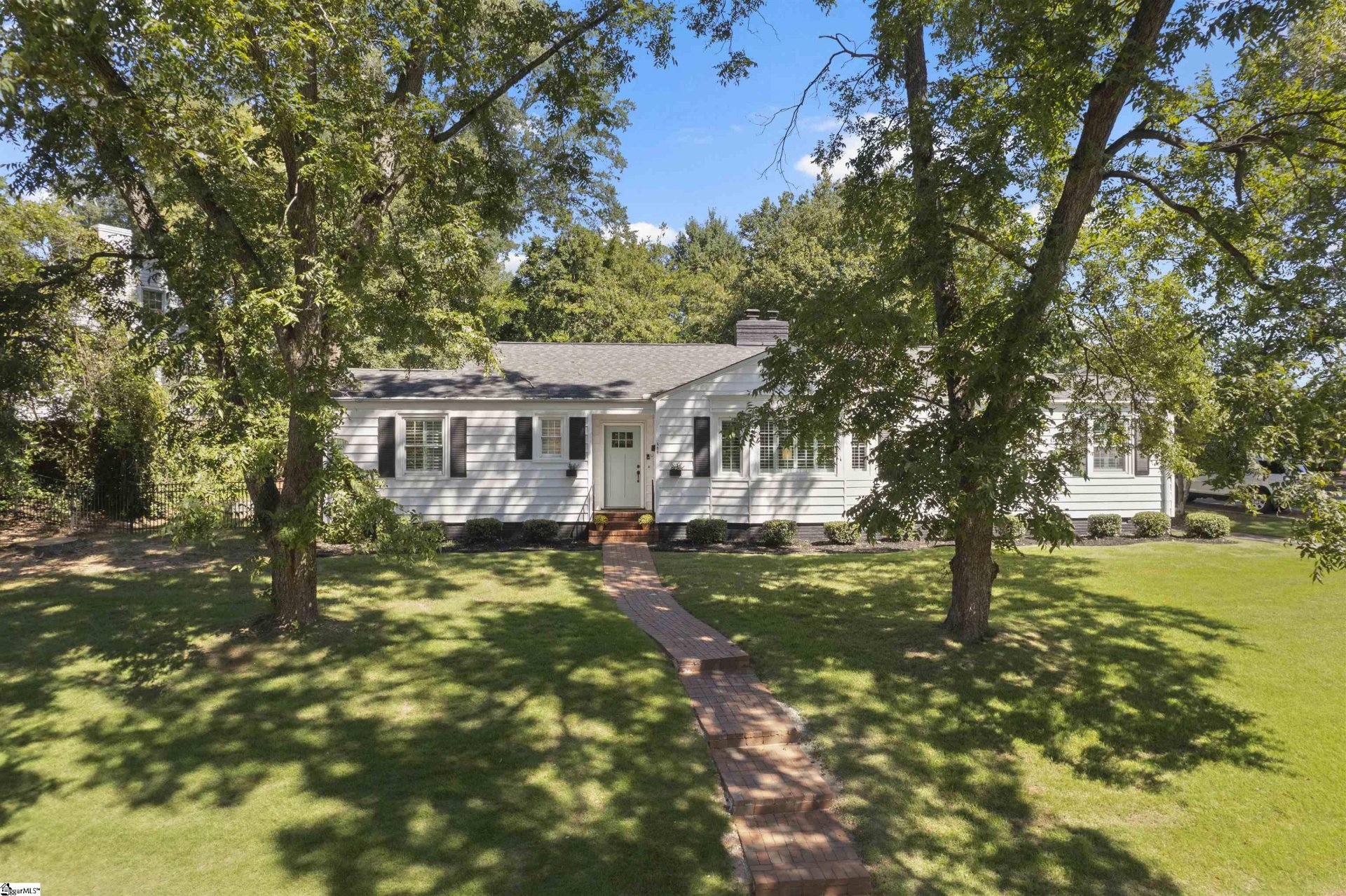 409 Longview Terrace