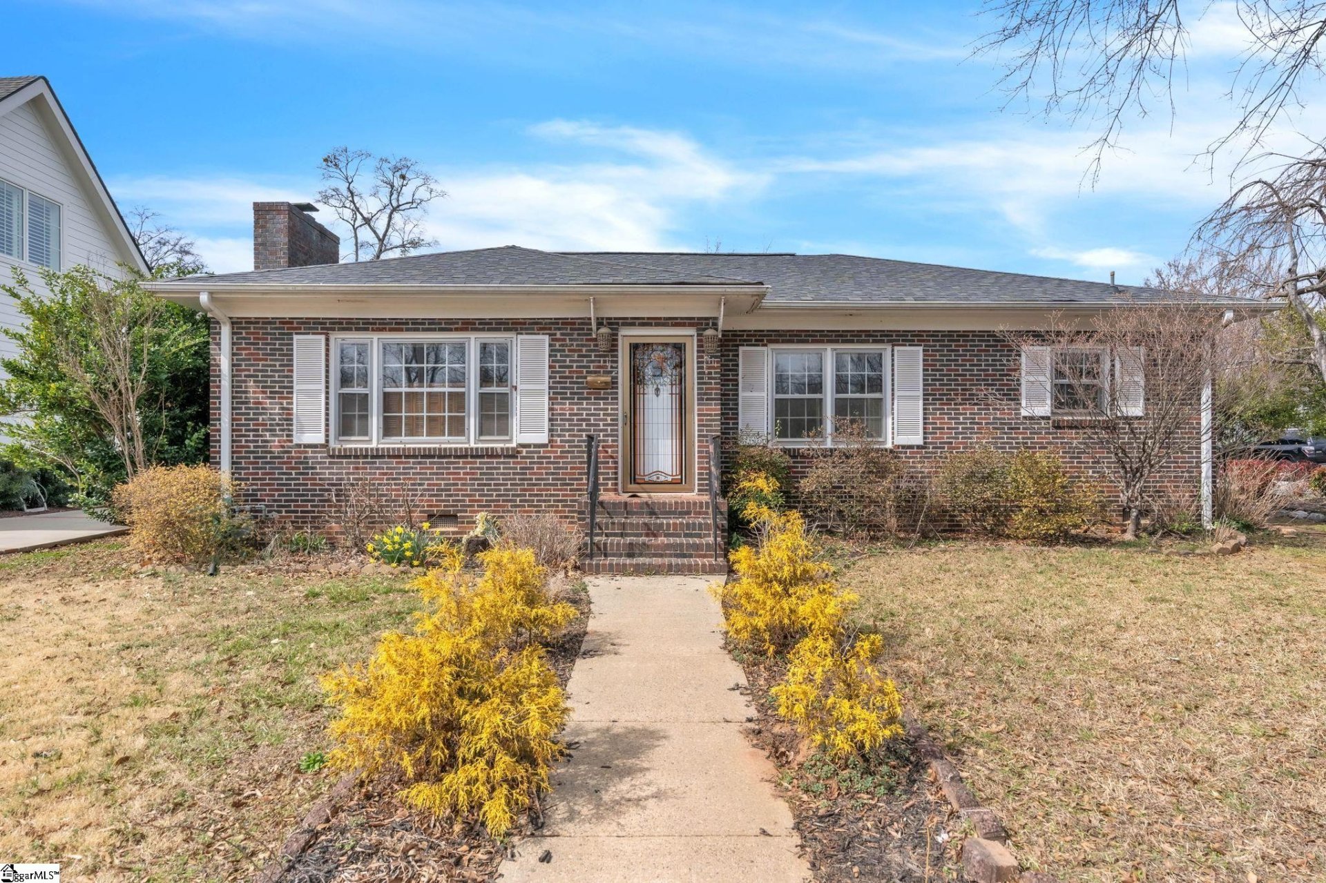 300 W Prentiss Avenue