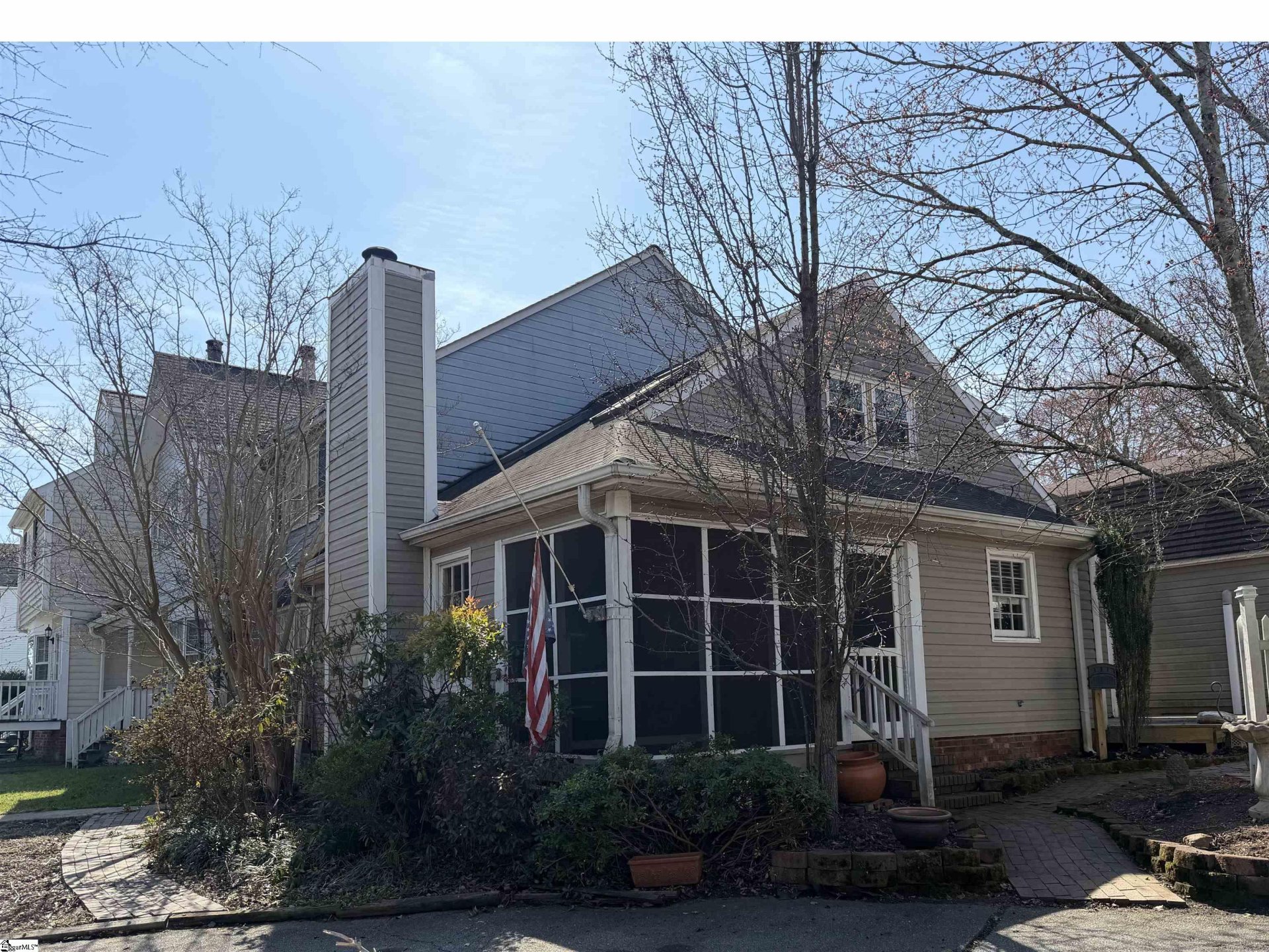 26 Hidden Springs Road