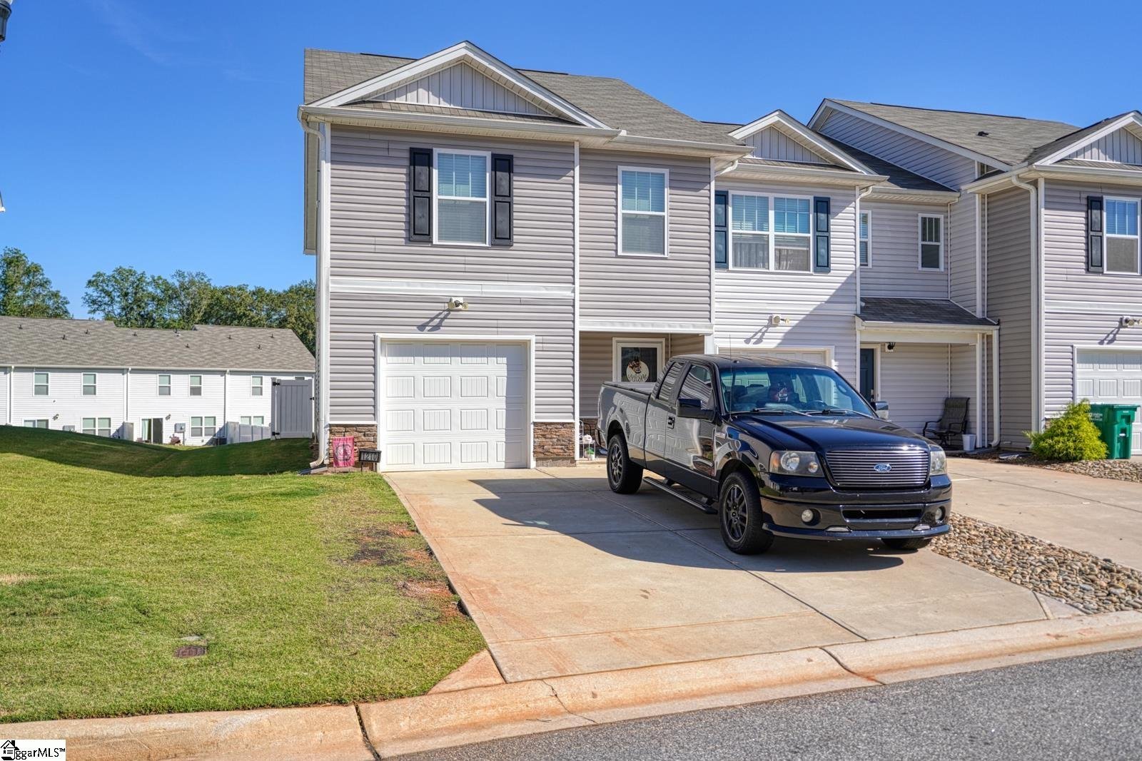 1210 N Norwhich Lane