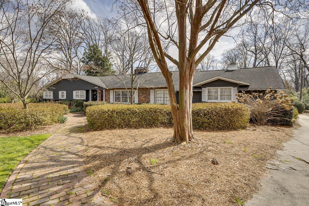 Botany Woods, Greenville community