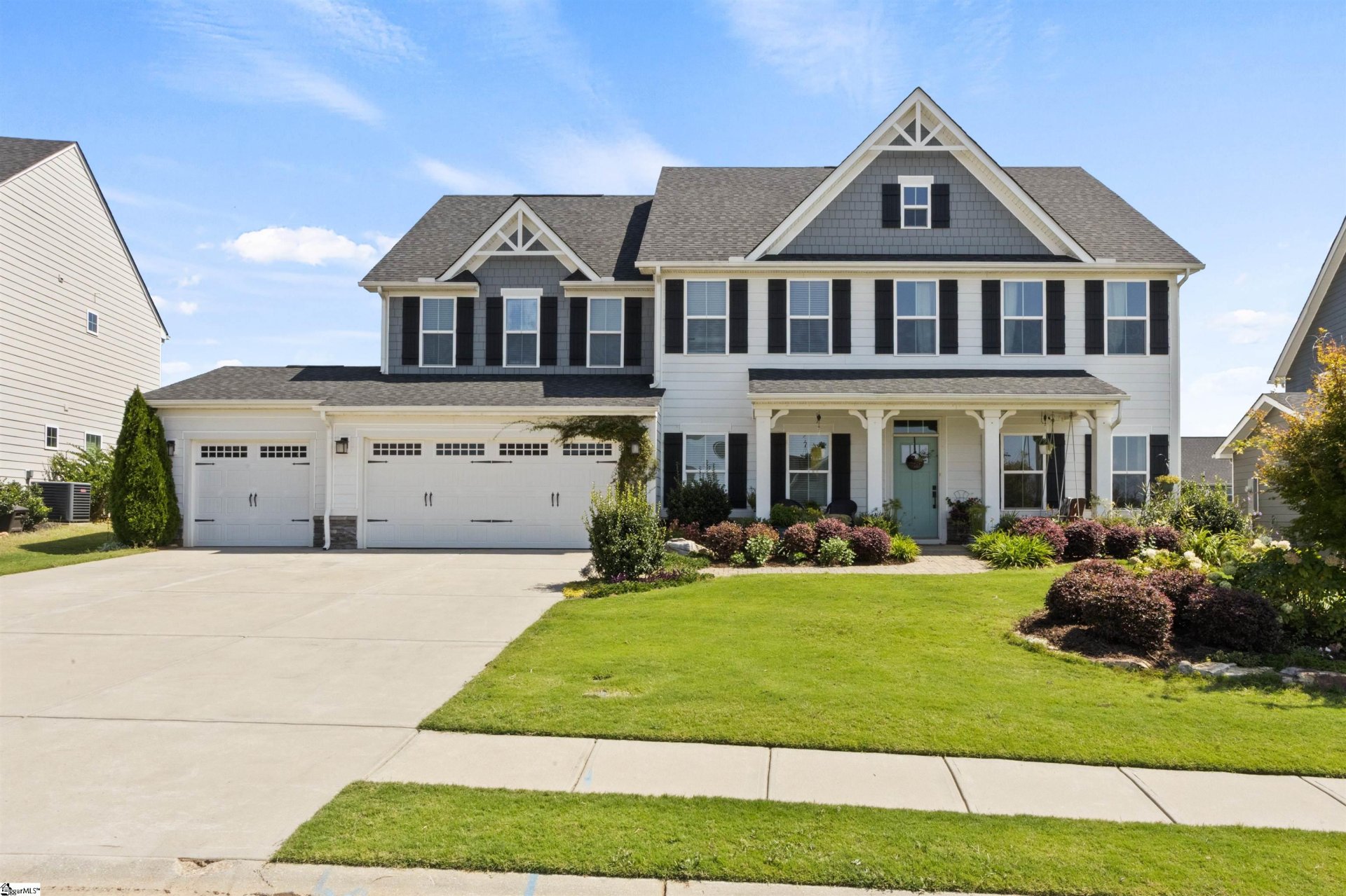 Riverstone, Greenville community