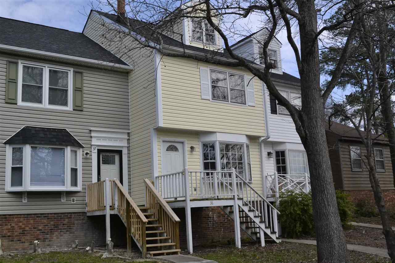 38 Hidden Springs Rd.