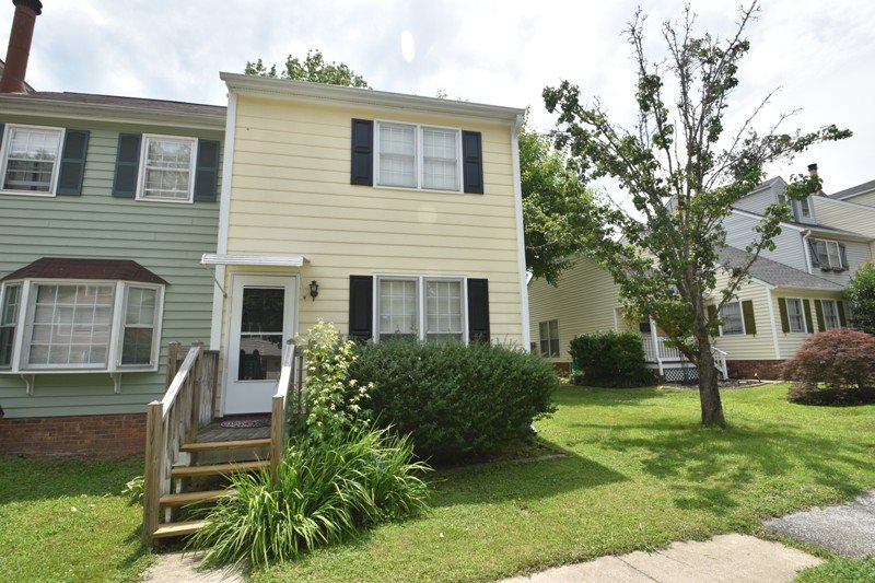 4 Hidden Springs Road