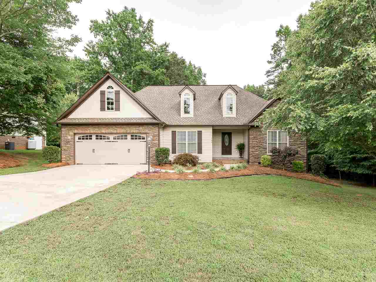 740 W River Grove Circle