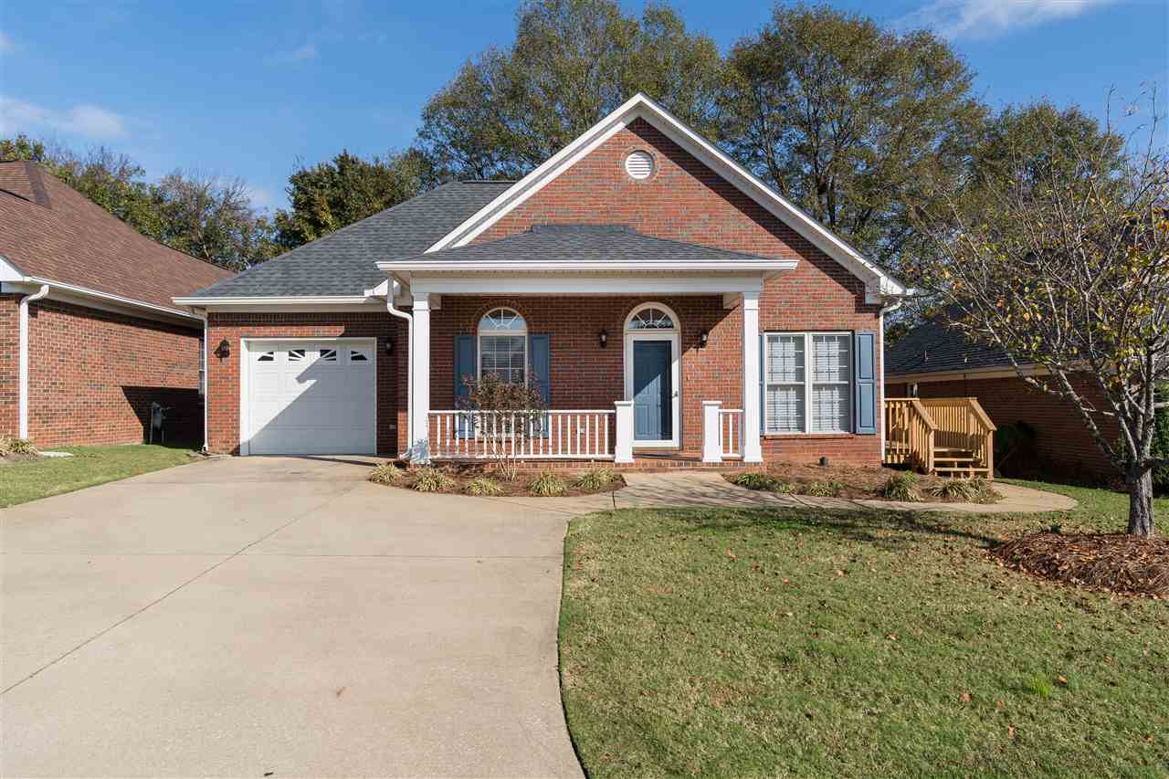 421 Rambling Rose Way