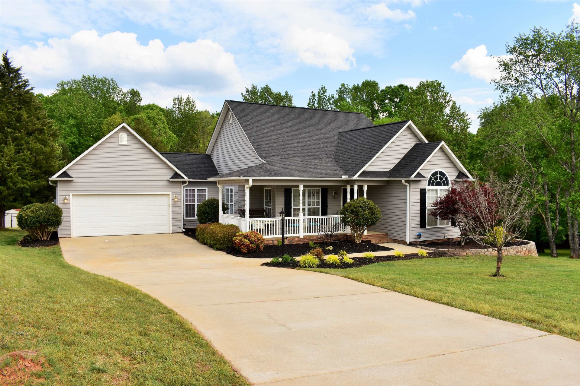 840 W River Grove Cir