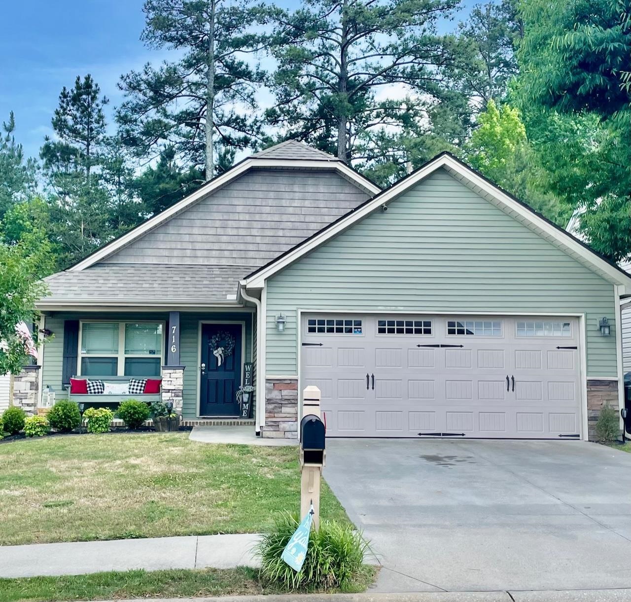 716 Overton Ridge Way