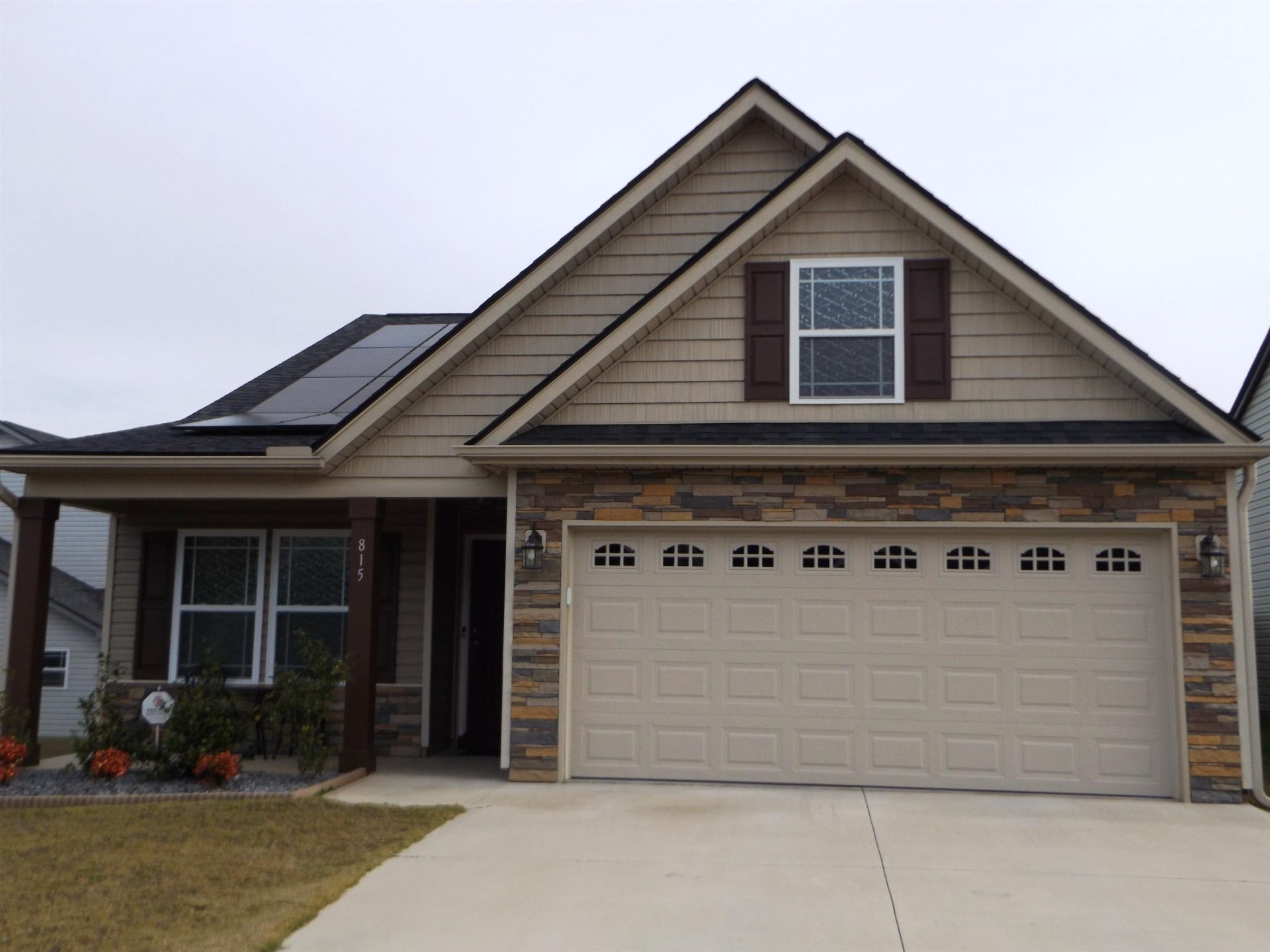 815 Highland View Rd