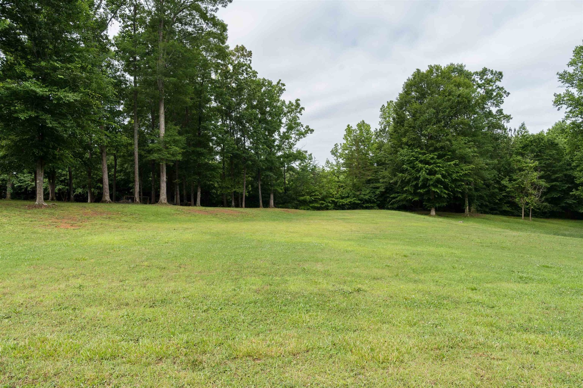 162 Clearcreek Drive