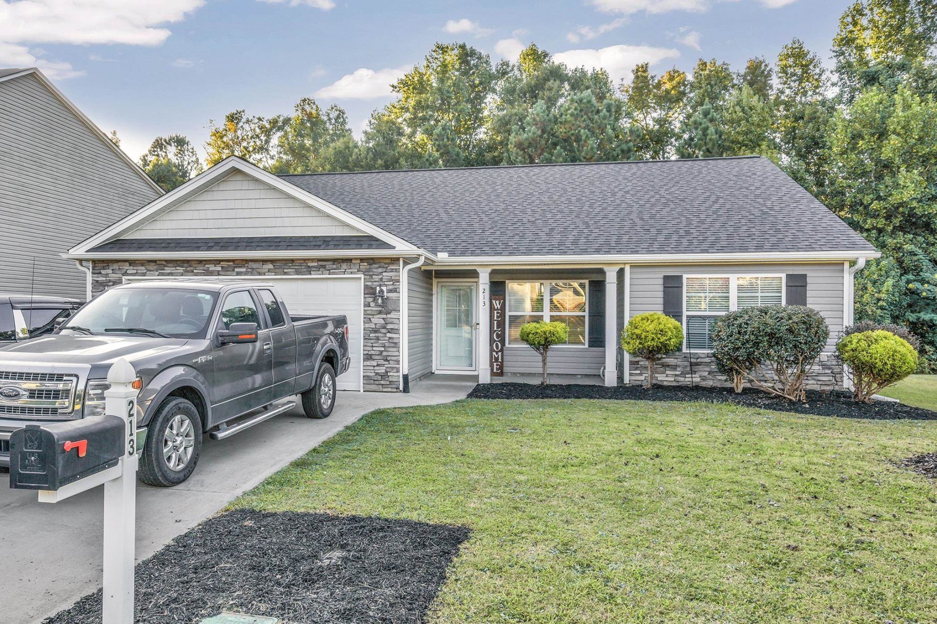 213 Stonewood Crossing Drive