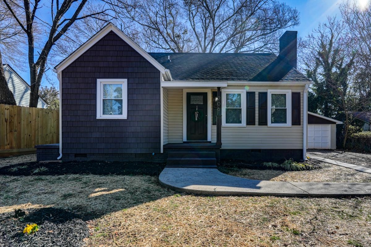 206 Darlington Avenue