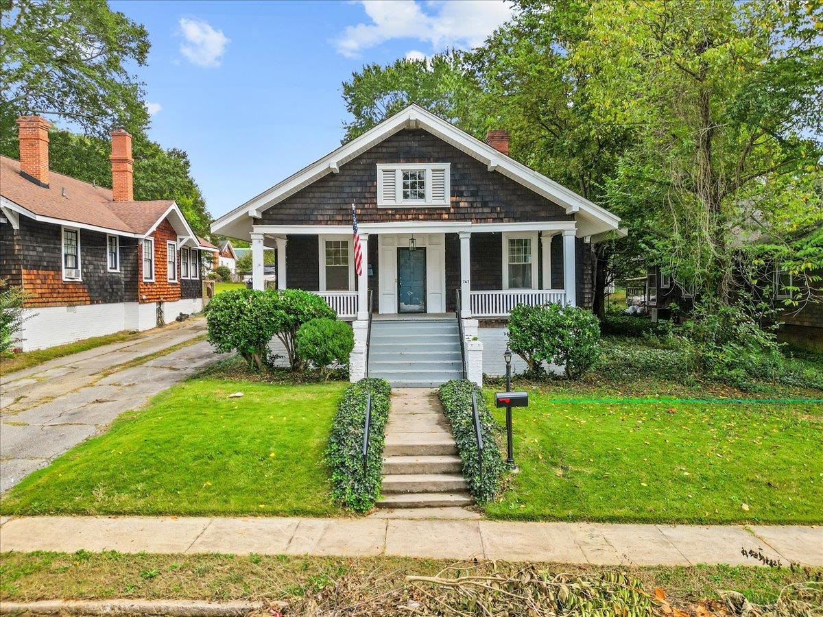 747 N Liberty Street