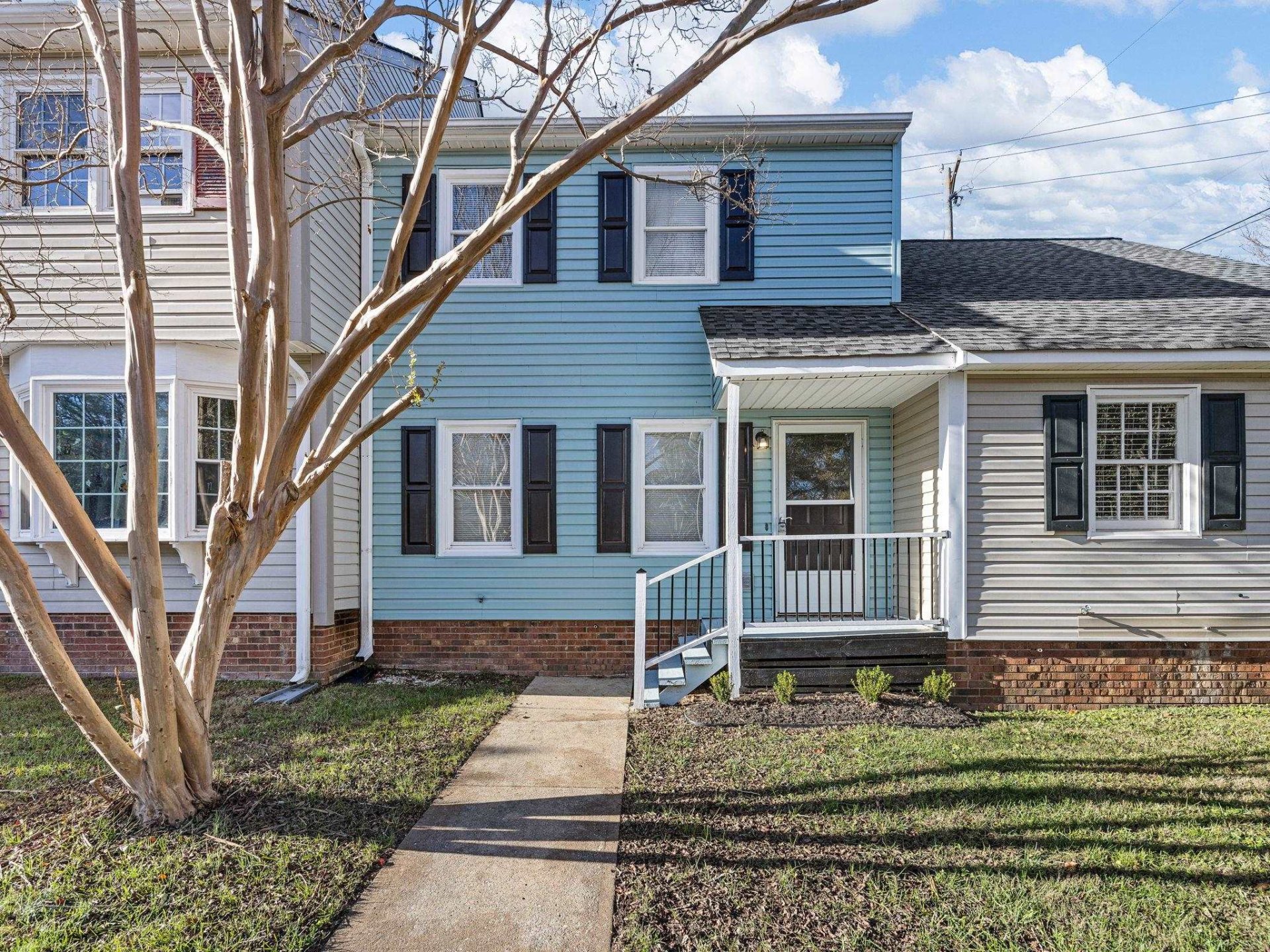 30 Hidden Springs Road