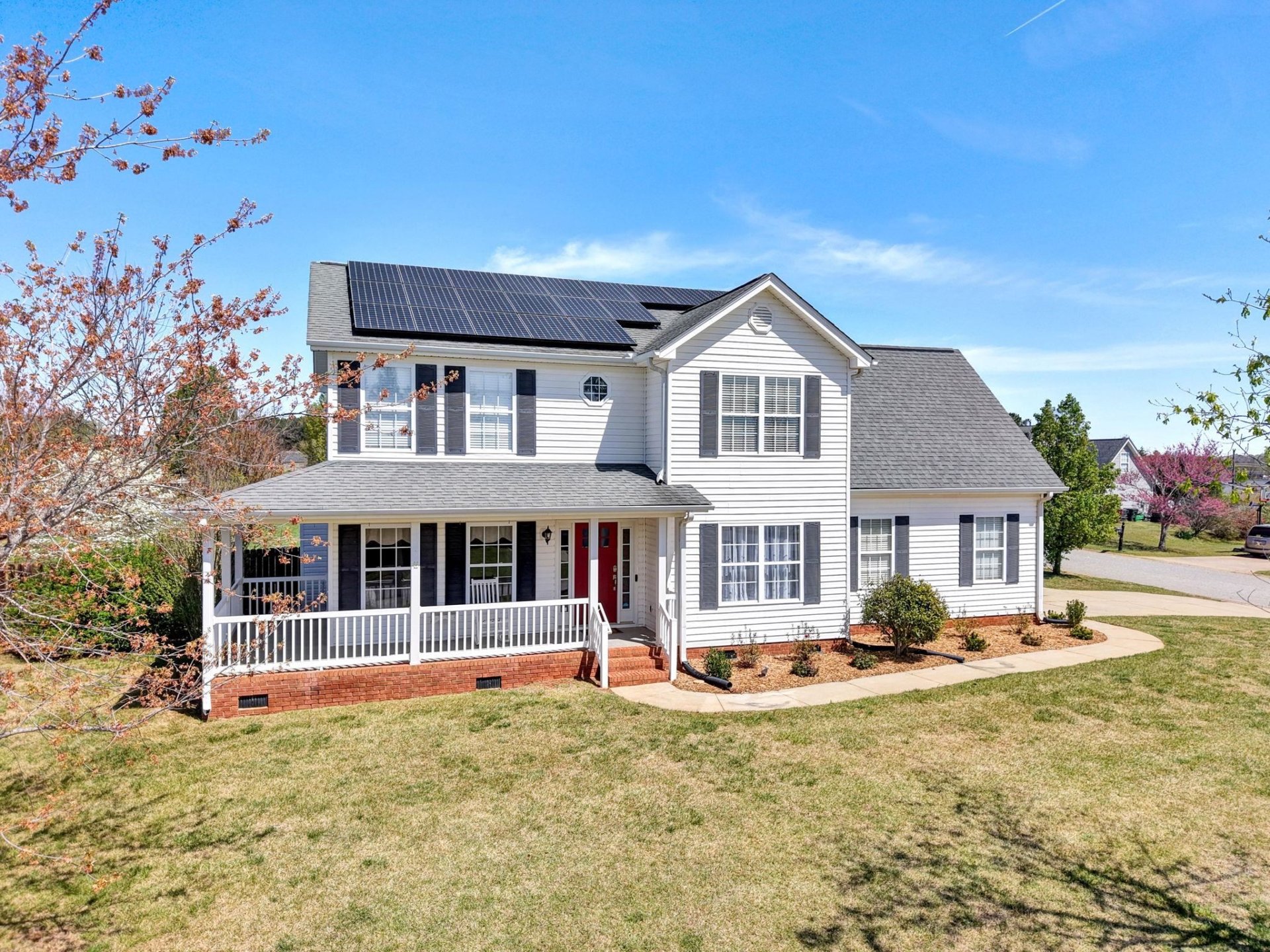 312 Glastonbury Drive