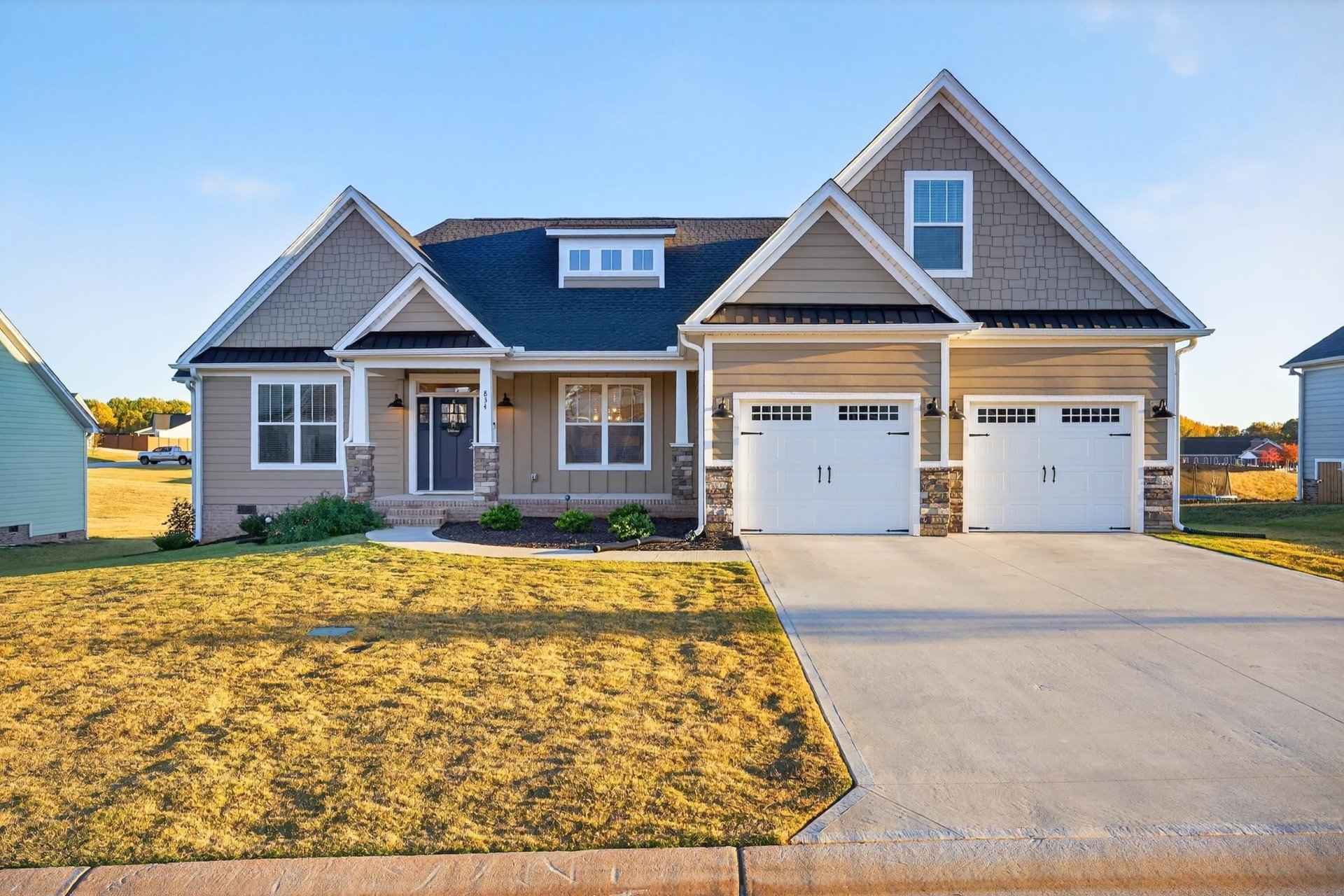 834 Grantwood Circle