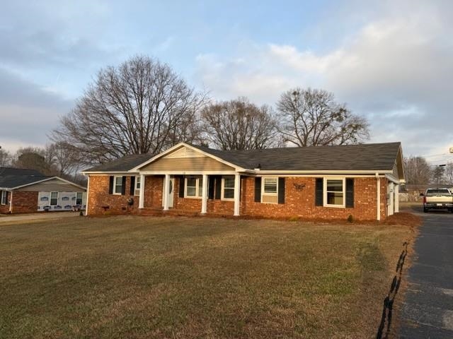 Green Acres, Boiling Springs community