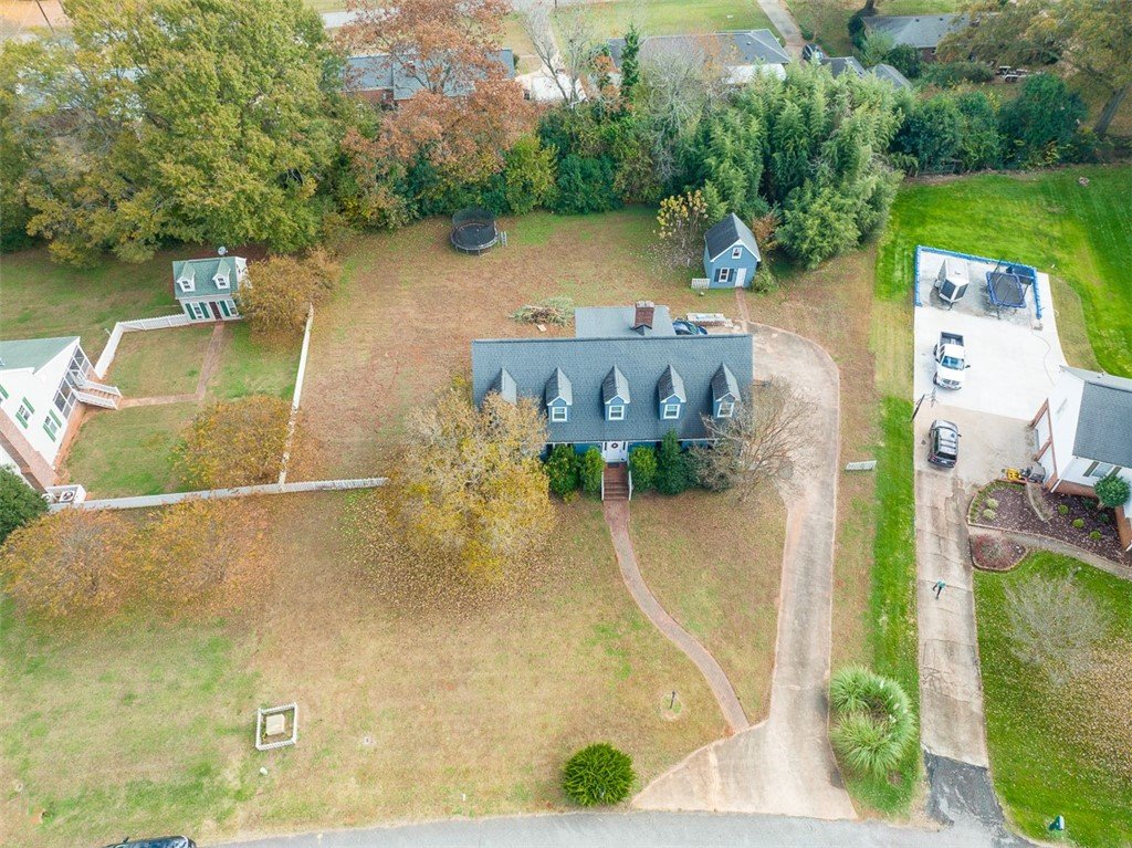 122 Frances Cannon Drive