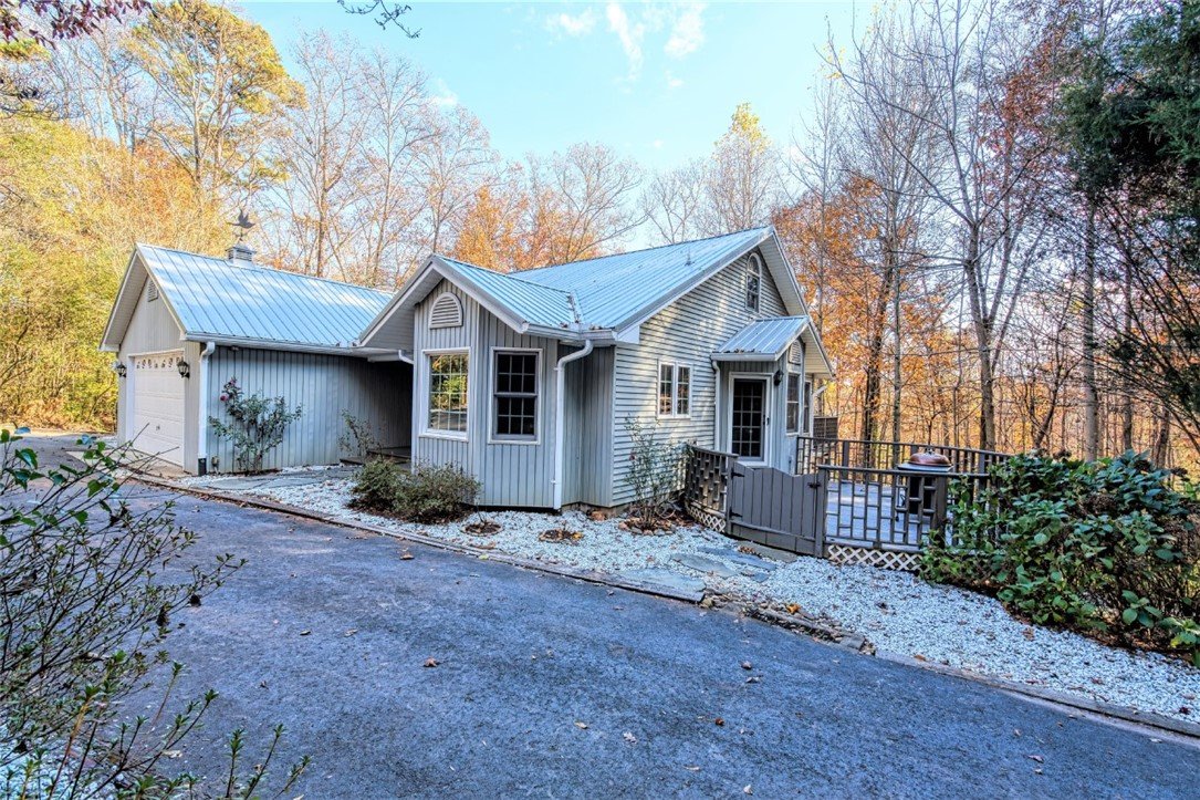 610 Pointe Wildwood Drive