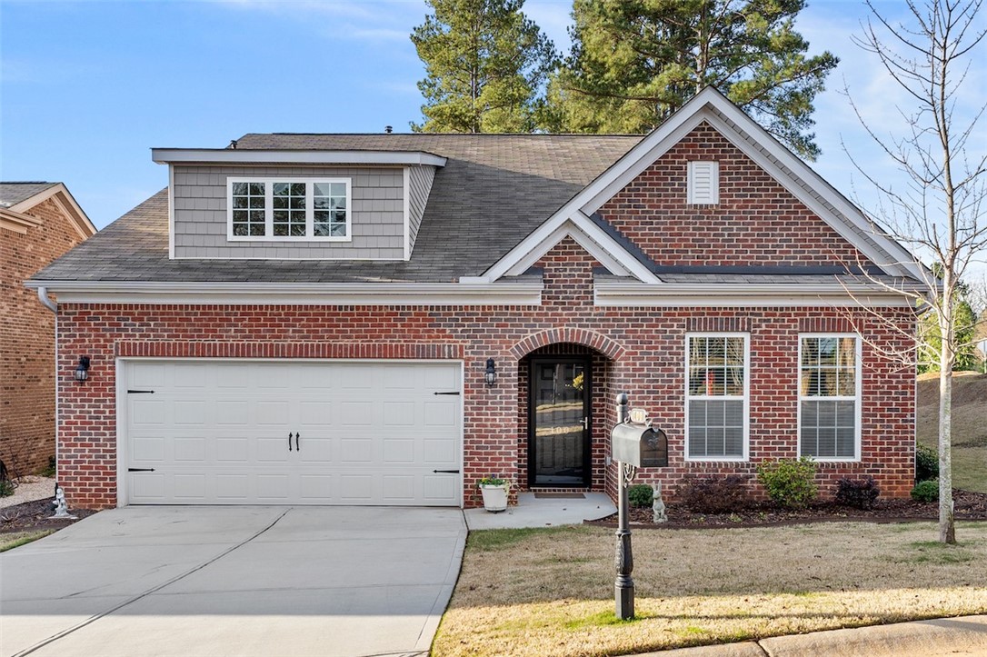 100 Golden Eagle Lane