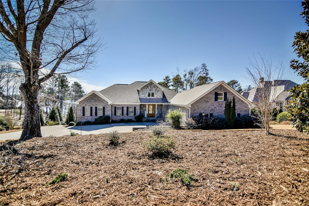 148 Rollingwood Drive