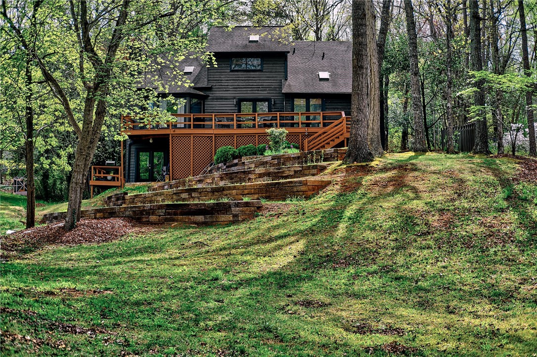 955 Rochester Highway