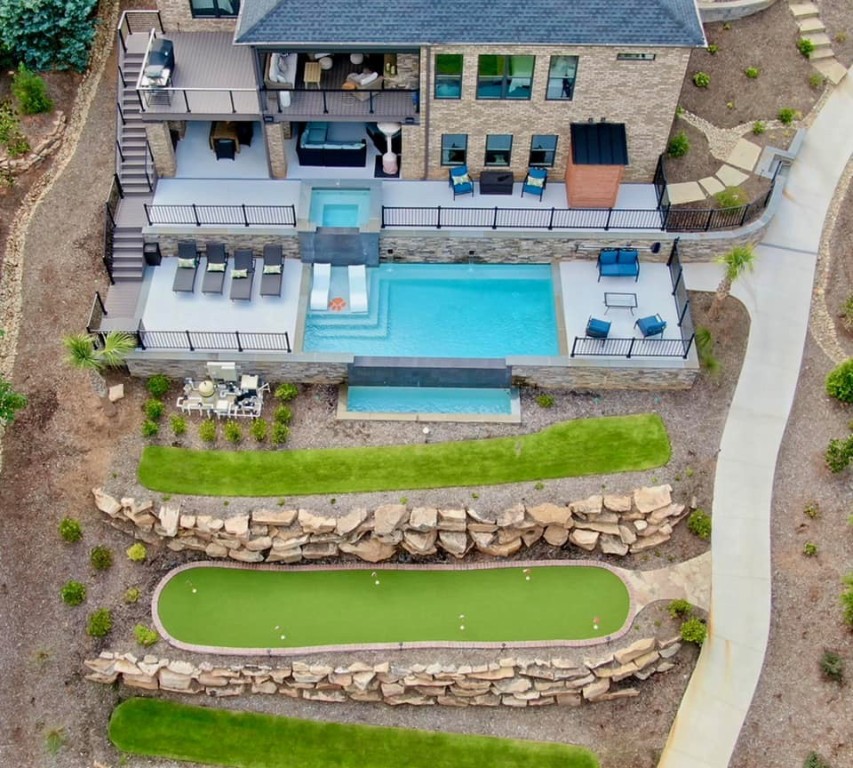 200 Belle Pines Court