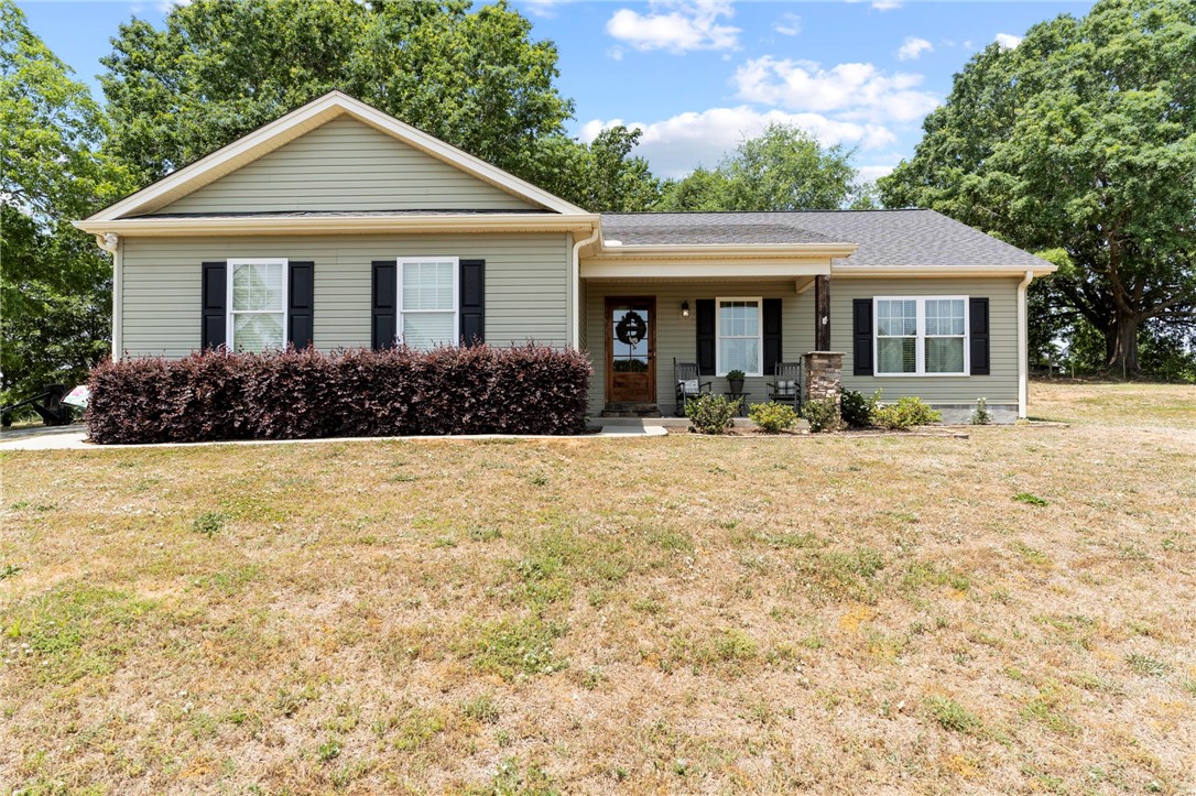 121 Brook Meadow Lane