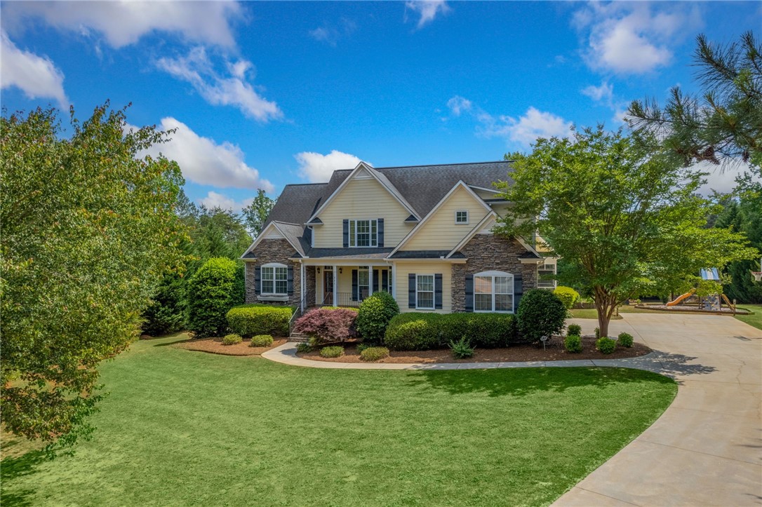 326 Edens Ridge Drive