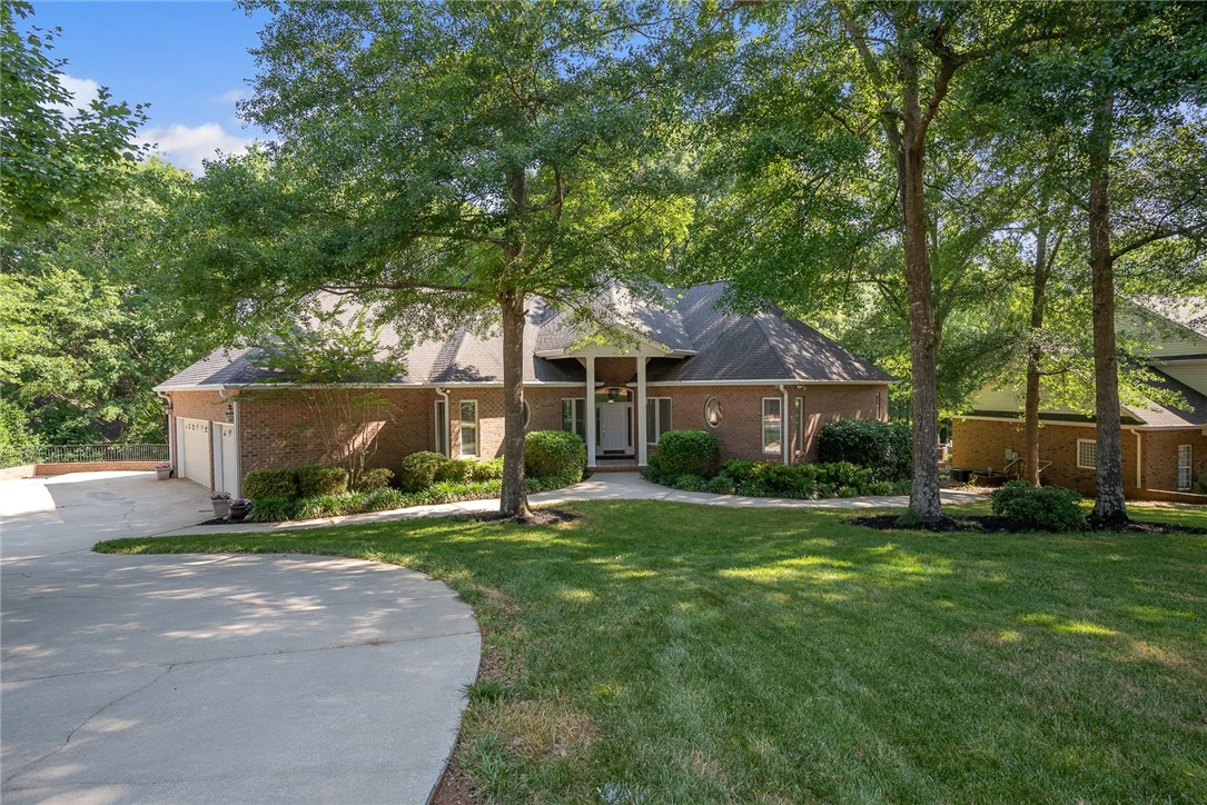 108 Harrison Harbor Way