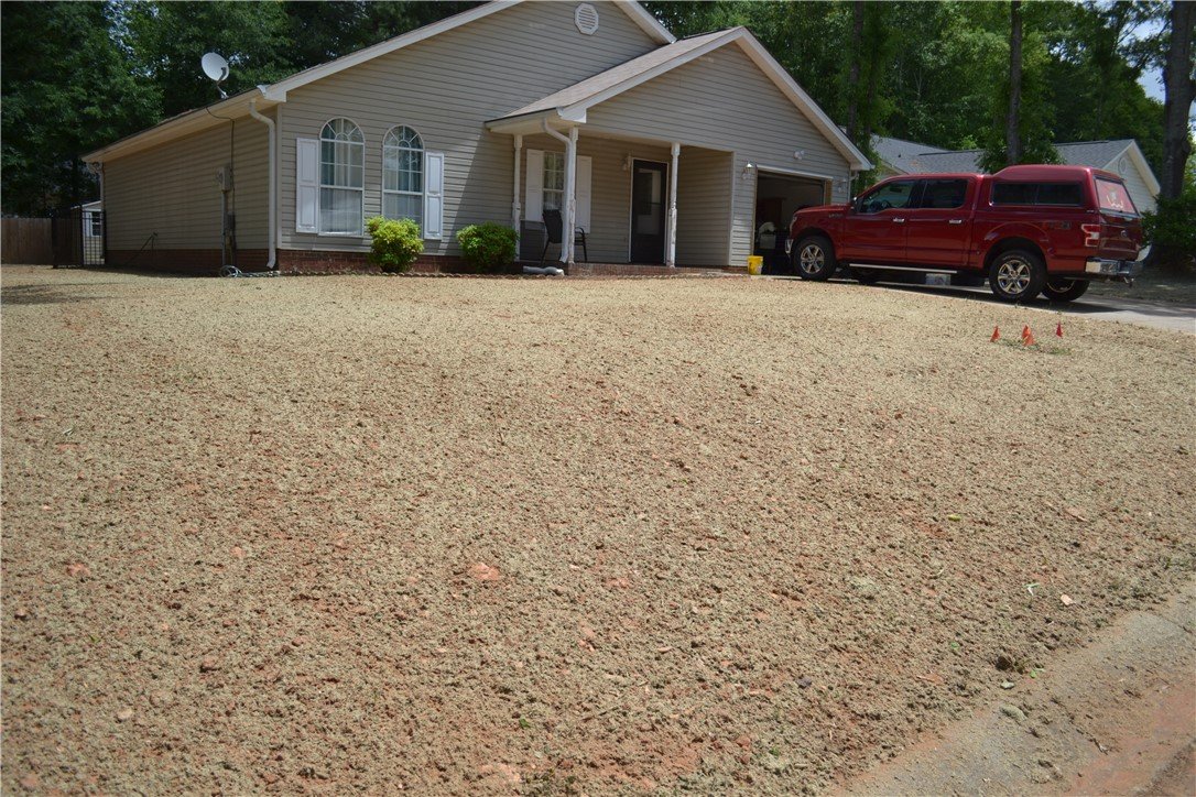 1210 Ravenswood Drive