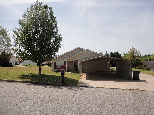 103 Tallahatchie Court