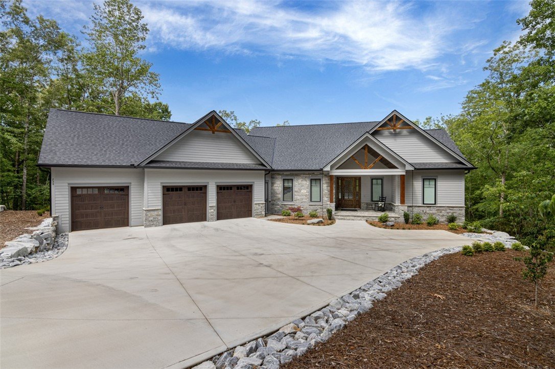 234 Jocassee Point Road