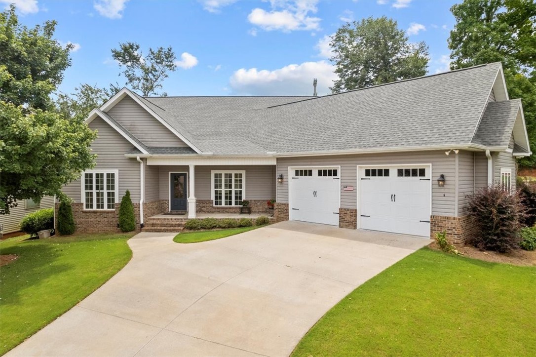 204 Terrace View Way