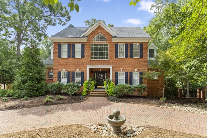 202 Country Walk Lane