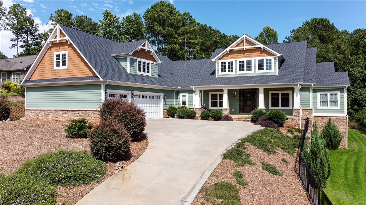 112 E. Waterford Drive