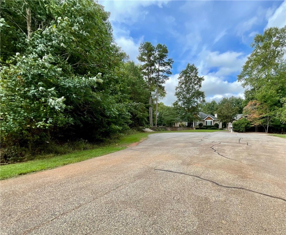 105 Crepe Myrtle Lane