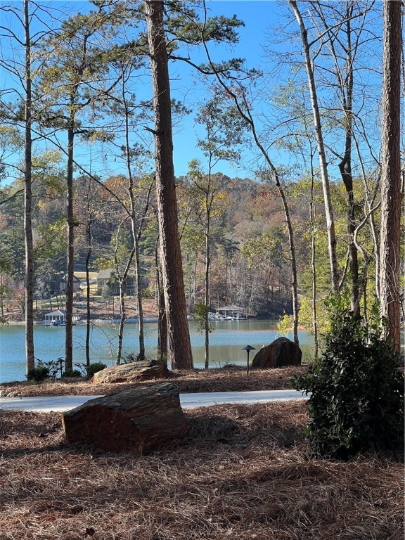 000 Highland Shores Drive