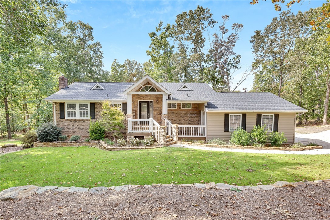 6001 N Mt Vernon Drive