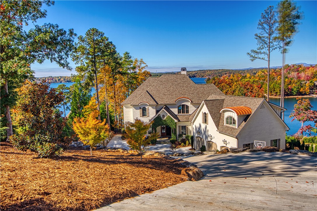 Highland Lake Keowee