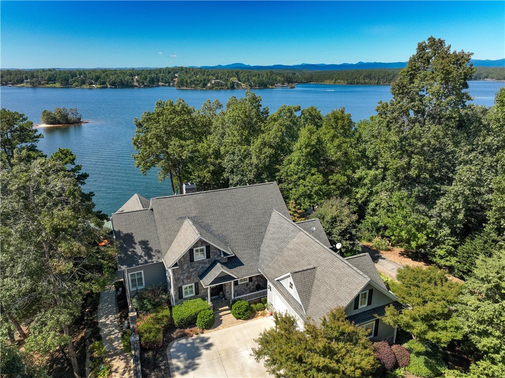 307 Falling Leaf Court